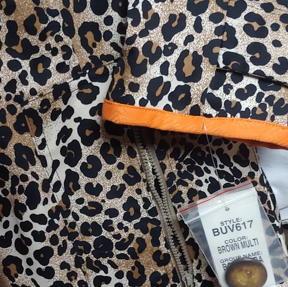 Cheetah Jacket - Picture 4 of 8